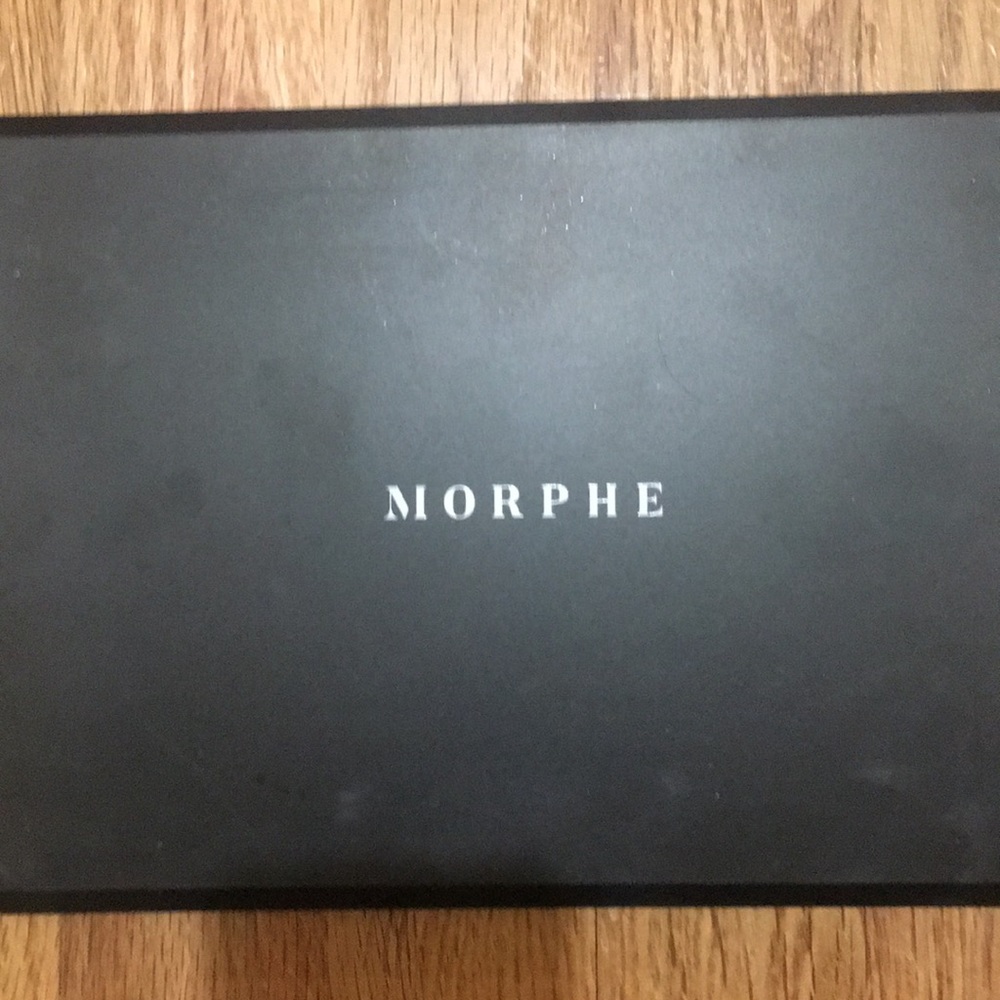 Morphe shadow Palette